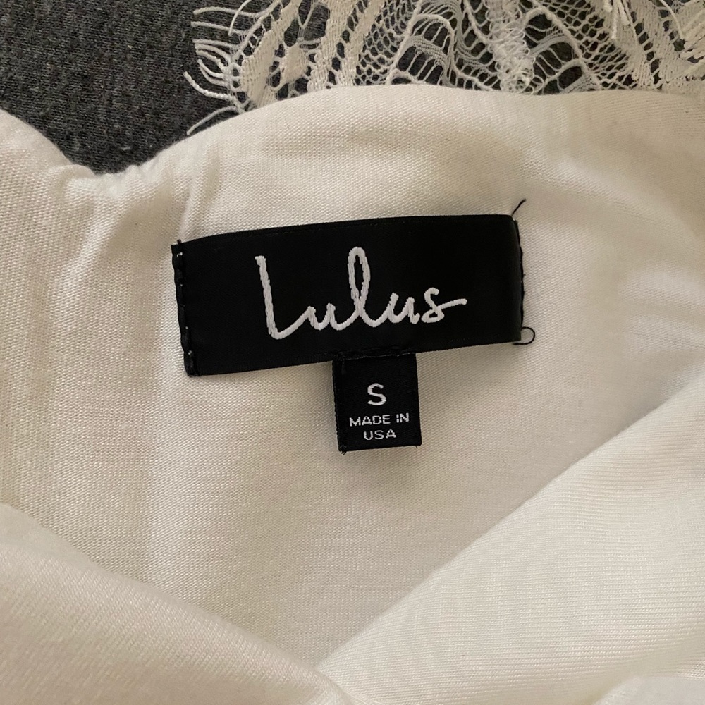 LULU’S DRESS - Picture 3 of 4